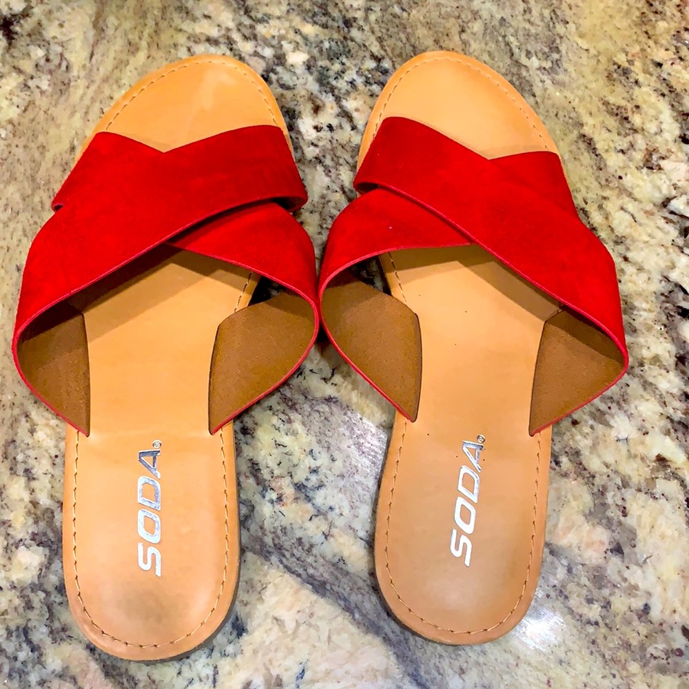 Women’s shoes